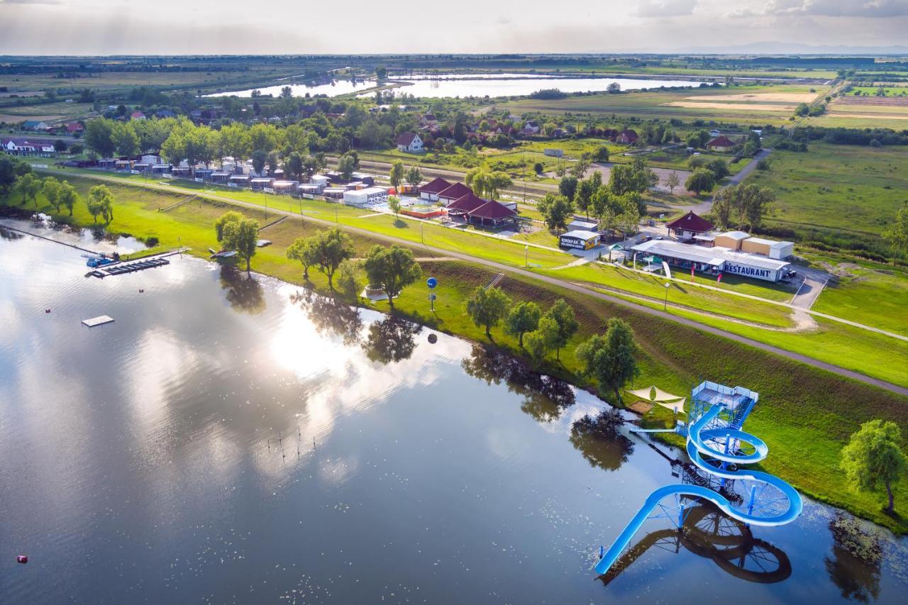 Tisza-tó Apartmanpark *